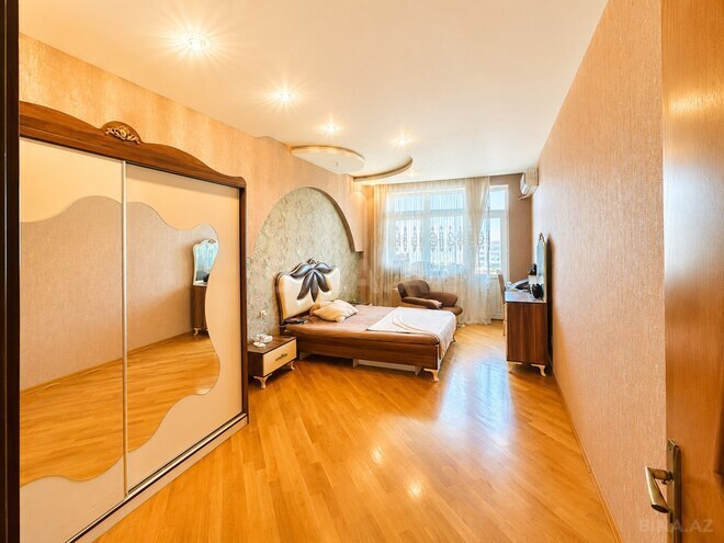 Сдаётся 3-комн. новостройка 135 м², м. 20 января, photo 9 from 14