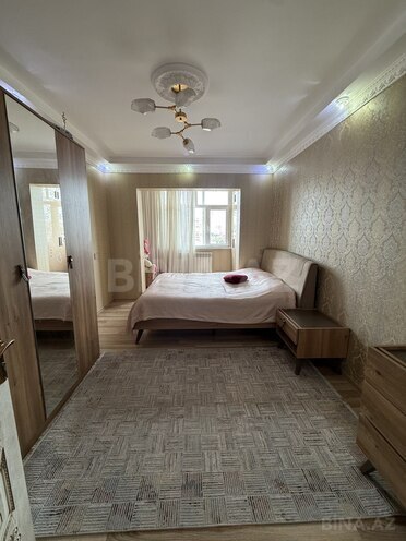 Satılır 2 otaqlı köhnə tikili 60 m², Xalqlar Dostluğu m., photo 4 from 11