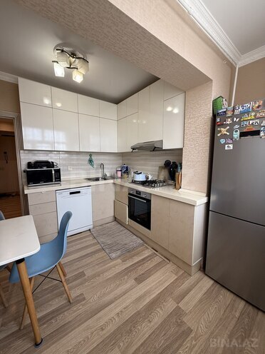 Satılır 2 otaqlı köhnə tikili 60 m², Xalqlar Dostluğu m., photo 10 from 11