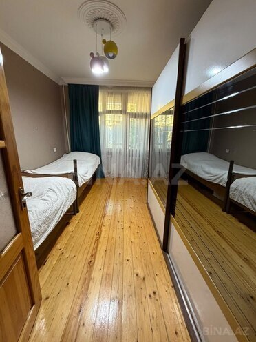 Продаётся 3-комн. вторичка 85 м², пос. Бакиханова, photo 8 from 13