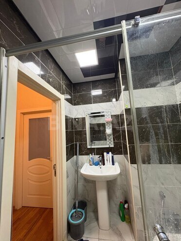 İcarəyə verilir 3 otaqlı yeni tikili 55 m², Qara Qarayev m., photo 12 from 13