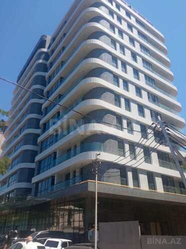 Продаётся 3-комн. новостройка 133 м², м. Сахил, photo 1 from 10
