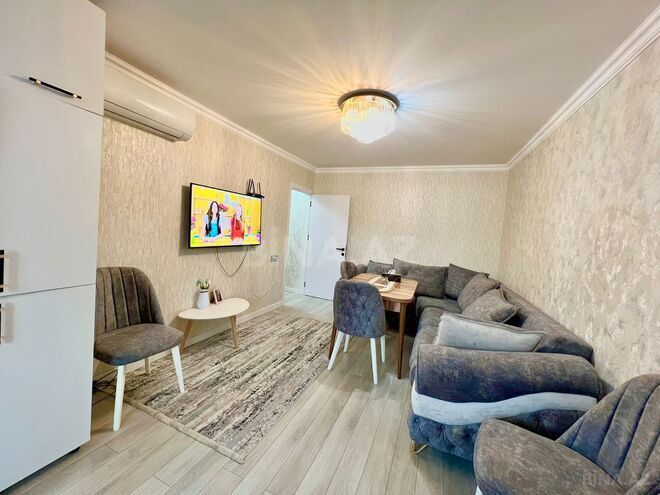 Продаётся 2-комн. вторичка 35 м², м. Кара Караев, photo 4 from 17