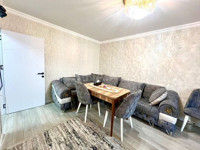 Продаётся 2-комн. вторичка 35 м², м. Кара Караев, photo 5 from 17
