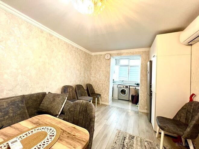 Продаётся 2-комн. вторичка 35 м², м. Кара Караев, photo 7 from 17