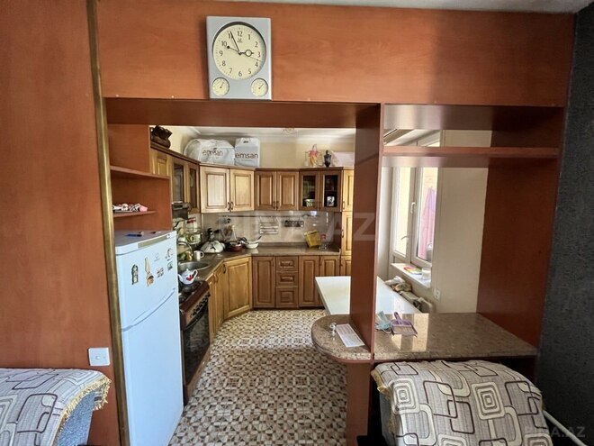 Satılır 5 otaqlı köhnə tikili 120 m², Azadlıq Prospekti m., photo 9 from 16