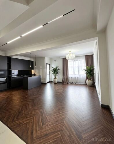 Satılır 3 otaqlı yeni tikili 142 m², 8 Noyabr m., photo 1 from 27