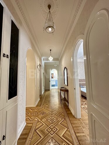 İcarəyə verilir 4 otaqlı köhnə tikili 130 m², Sahil m., photo 18 from 32