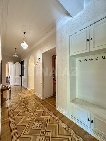 İcarəyə verilir 4 otaqlı köhnə tikili 130 m², Sahil m., photo 15 from 32