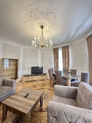 İcarəyə verilir 4 otaqlı köhnə tikili 130 m², Sahil m., photo 7 from 32