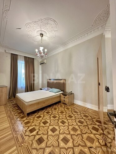 İcarəyə verilir 4 otaqlı köhnə tikili 130 m², Sahil m., photo 20 from 32