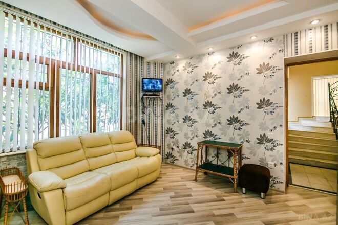 Satılır 10 otaqlı həyət evi/bağ evi 700 m², Gənclik m., photo 8 from 27