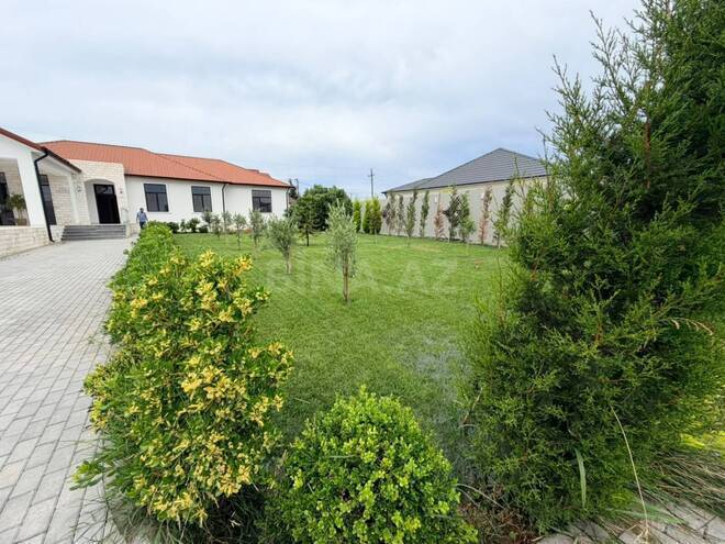 Satılır 5 otaqlı həyət evi/bağ evi 240 m², Buzovna q., photo 1 from 18