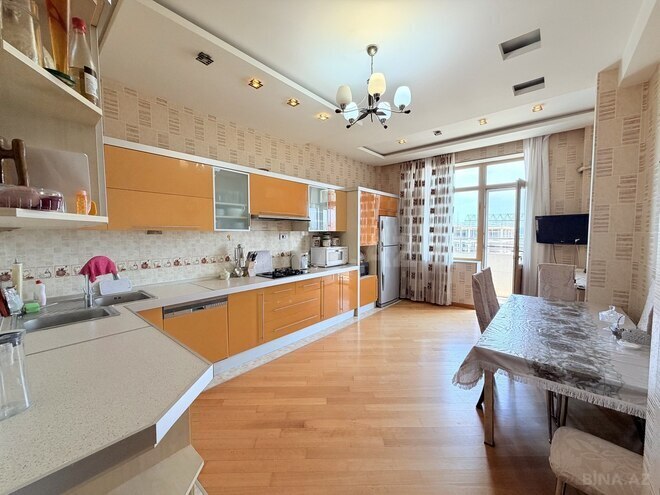 İcarəyə verilir 4 otaqlı yeni tikili 220 m², Gənclik m., photo 13 from 17