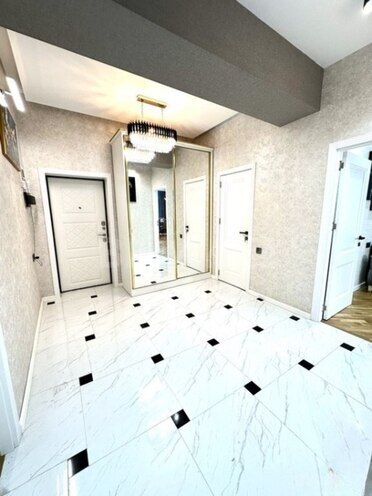 Сдаётся 3-комн. новостройка 100 м², пос. 8-й километр, photo 9 from 10