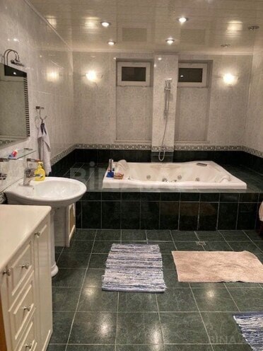 Satılır 7 otaqlı köhnə tikili 470 m², Sahil m., photo 9 from 10