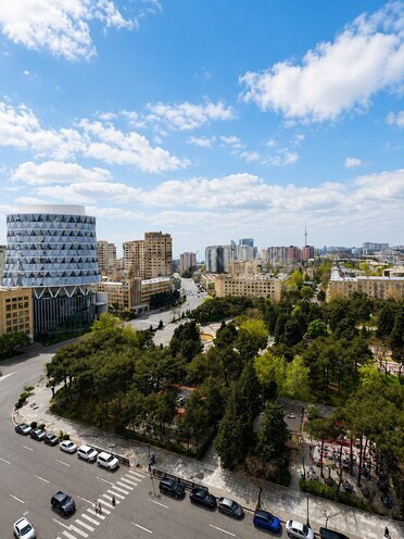 Продаётся 3-комн. новостройка 104.5 м², м. Элмляр Академиясы, photo 3 from 32