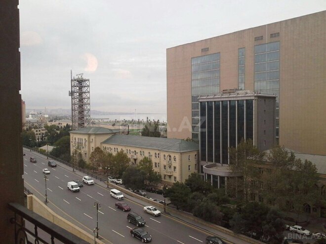 Сдаётся 3-комн. новостройка 187 м², м. 28 мая, photo 15 from 18