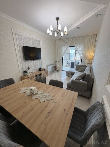 Продаётся 3-комн. новостройка 102 м², м. Иншаатчылар, photo 1 from 16