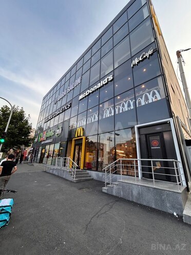 Satılır  obyekt 3 500 m², İnşaatçılar m., photo 1 from 6
