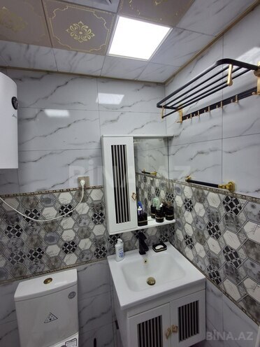 Satılır 1 otaqlı köhnə tikili 35 m², 9-cu mikrorayon q., photo 18 from 30