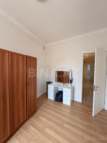 Satılır 7 otaqlı həyət evi/bağ evi 340 m², Bakıxanov q., photo 11 from 22