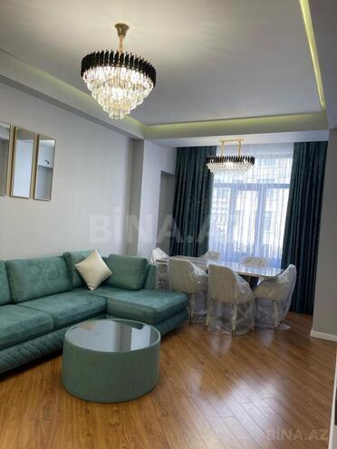Сдаётся 2-комн. новостройка 62 м², м. Нариман Нариманов, photo 1 from 9