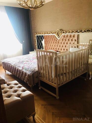 Продаётся 3-комн. вторичка 90 м², м. Нариман Нариманов, photo 8 from 10
