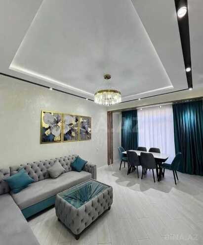Продаётся 3-комн. новостройка 95 м², м. Насими, photo 1 from 9