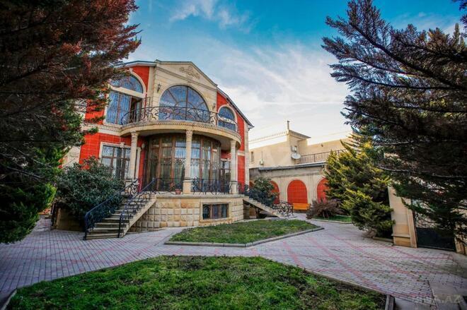 Satılır 6 otaqlı həyət evi/bağ evi 250 m², Nardaran q., photo 1 from 13