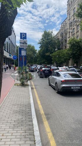 Satılır 3 otaqlı köhnə tikili 106 m², Sahil m., photo 19 from 20