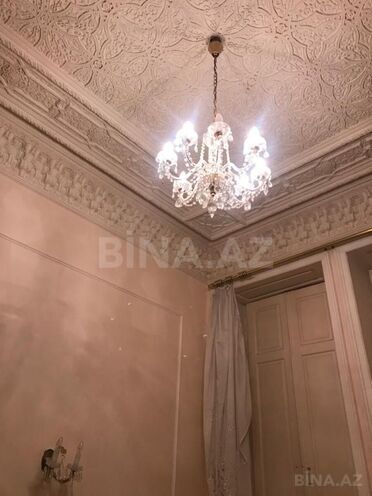 Satılır 3 otaqlı köhnə tikili 106 m², Sahil m., photo 10 from 20