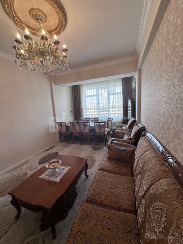 Продаётся 2-комн. новостройка 82 м², м. Иншаатчылар, photo 3 from 13