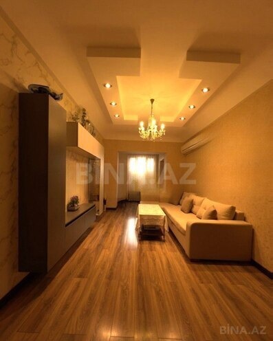 Satılır 3 otaqlı köhnə tikili 75 m², Azadlıq Prospekti m., photo 3 from 23