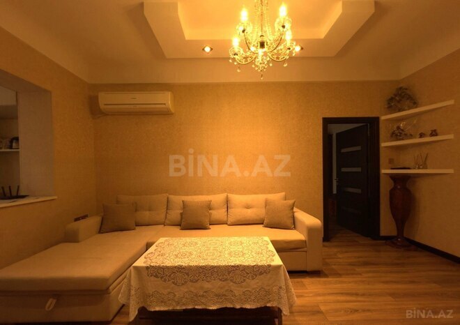 Satılır 3 otaqlı köhnə tikili 75 m², Azadlıq Prospekti m., photo 4 from 23