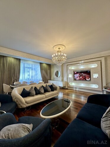 Satılır 3 otaqlı yeni tikili 140 m², 8 Noyabr m., photo 1 from 26