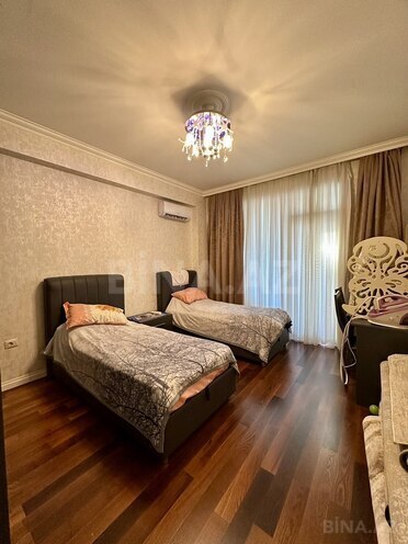 Satılır 3 otaqlı yeni tikili 140 m², 8 Noyabr m., photo 13 from 26
