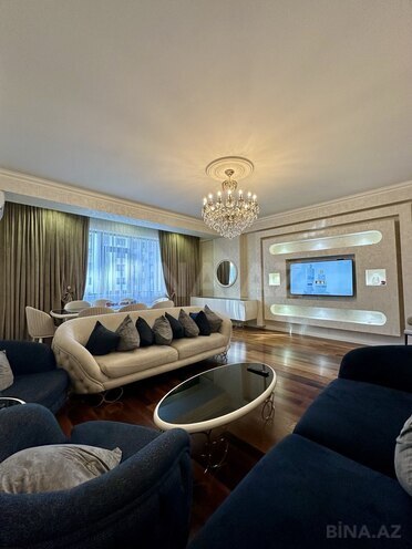 Satılır 3 otaqlı yeni tikili 140 m², 8 Noyabr m., photo 3 from 26