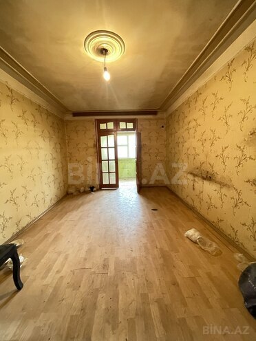 Продаётся 2-комн. вторичка 50 м², м. Элмляр Академиясы, photo 3 from 11