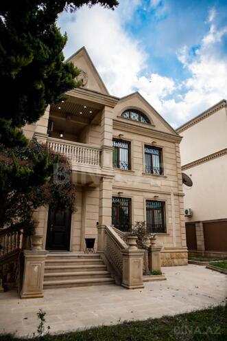 Satılır 7 otaqlı həyət evi/bağ evi 480 m², Bilgəh q., photo 1 from 12
