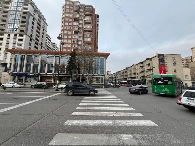 Продаётся 2-комн. вторичка 50 м², м. Гянджлик, photo 16 from 19