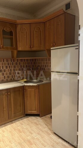 İcarəyə verilir 2 otaqlı köhnə tikili 65 m², Yeni Yasamal q., photo 1 from 13