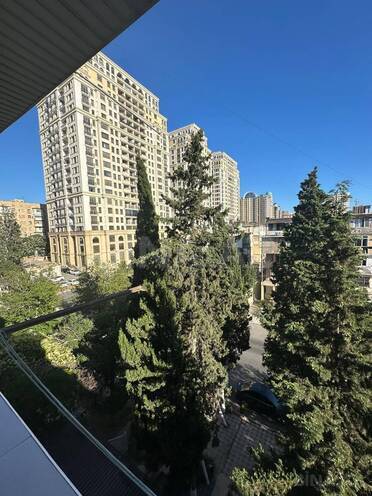 Продаётся 3-комн. вторичка 75 м², м. Элмляр Академиясы, photo 17 from 25