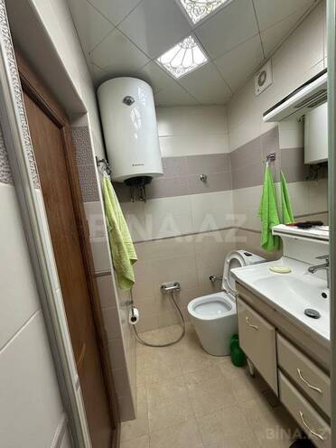 Продаётся 3-комн. вторичка 75 м², м. Элмляр Академиясы, photo 23 from 25