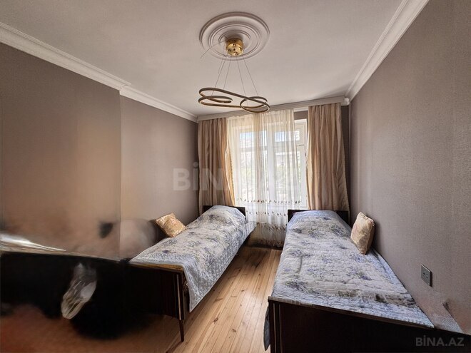 Satılır 3 otaqlı köhnə tikili 99 m², 8-ci mikrorayon q., photo 8 from 13