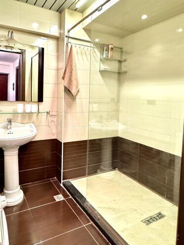 Satılır 3 otaqlı yeni tikili 125 m², 28 May m., photo 17 from 18