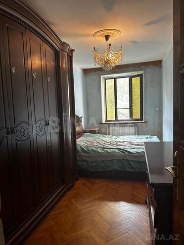 İcarəyə verilir 3 otaqlı köhnə tikili 70 m², İnşaatçılar m., photo 8 from 17
