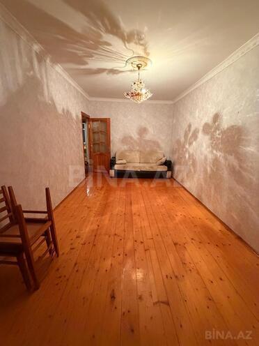 İcarəyə verilir 3 otaqlı köhnə tikili 40 m², Yeni Günəşli q., photo 1 from 16