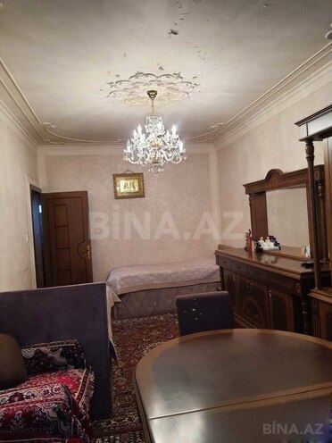 Продаётся 3-комн. вторичка 85 м², м. Ази Асланов, photo 4 from 9