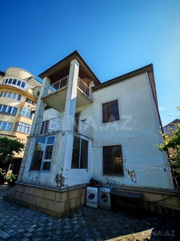 Satılır 6 otaqlı həyət evi/bağ evi 420 m², photo 1 from 16